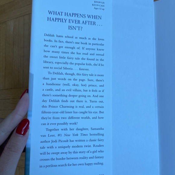 ☀️2/$15☀️ Between the Lines Book - Picture 2 of 2